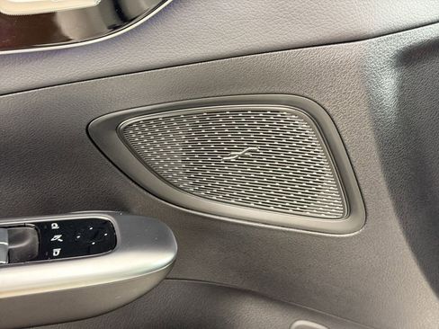 New 2026 Mercedes-Benz C 300 4MATIC Sedan image 22