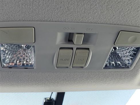 Used 2008 MAZDA MAZDA3 s Touring image 29