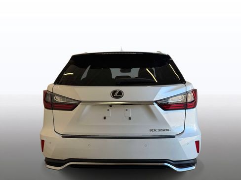 Certified 2022 Lexus RX 350L Premium w/ Premium Package AWD/4WD image 11