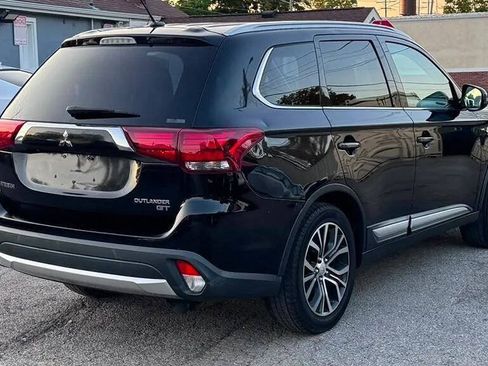 Used 2016 Mitsubishi Outlander GT AWD/4WD image 8