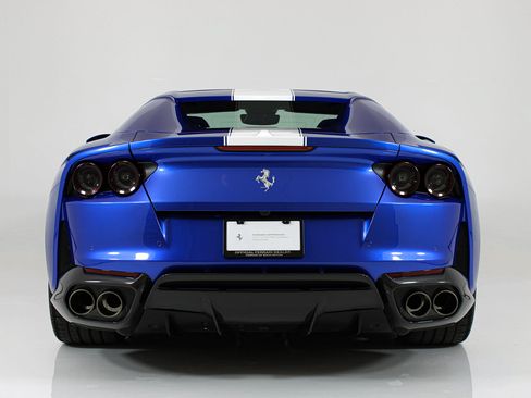 Certified 2022 Ferrari 812 GTS RWD image 38
