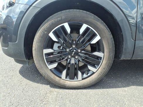 Certified 2024 Kia Telluride SX Prestige AWD/4WD image 14