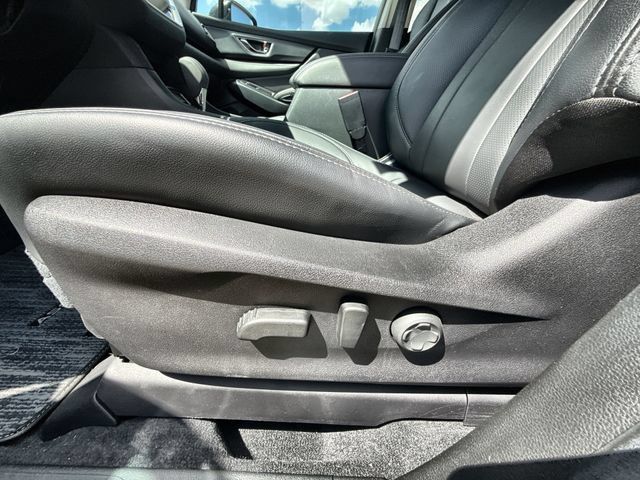 Used 2026 Subaru Ascent Limited AWD/4WD image 12