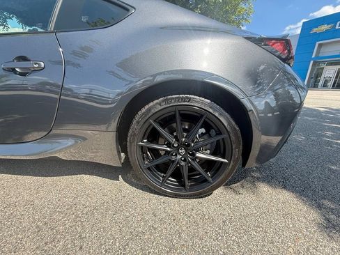 Used 2026 Toyota GR86 Premium w/ ALL Weather Mat Package (TMS) RWD image 26