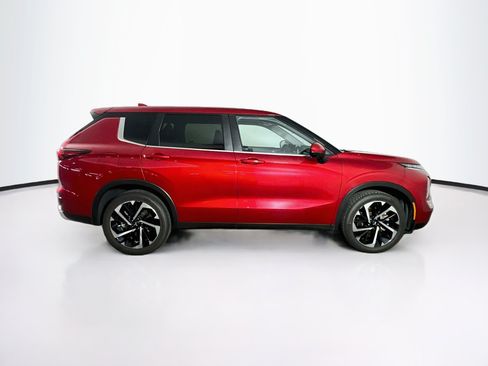 Used 2024 Mitsubishi Outlander SE AWD/4WD image 10