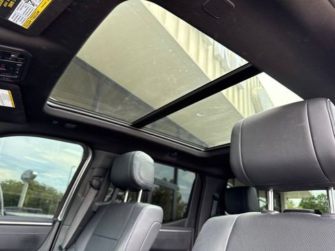 Used 2023 Toyota Tundra Platinum AWD/4WD image 5