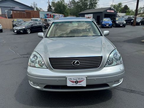 Used 2002 Lexus LS 430 image 2