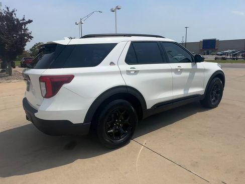 Used 2022 Ford Explorer Timberline w/ Timberline Technology Package image 8