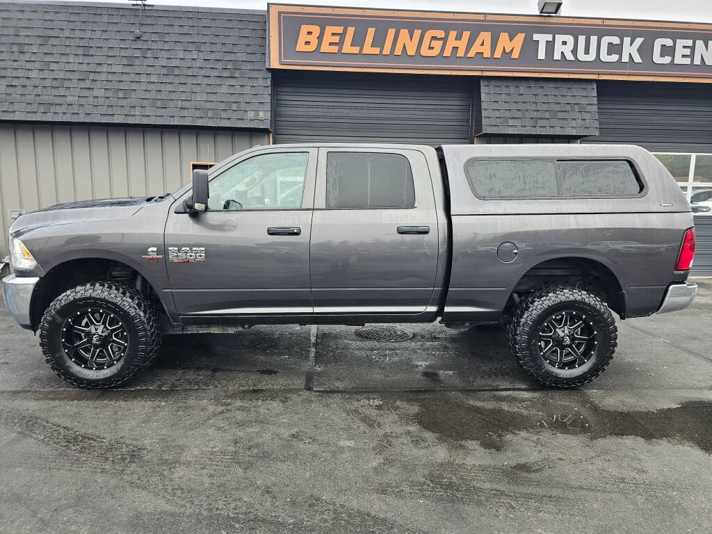 Used 2018 RAM 2500 Tradesman w/ Chrome Appearance Group AWD/4WD image 2