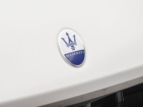 New 2024 Maserati Levante GT Ultima image 26