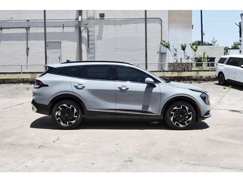 Certified 2023 Kia Sportage SX FWD image 8