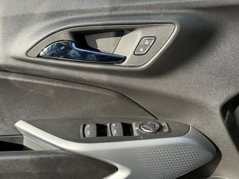 New 2026 Chevrolet Trax LS w/ LS Convenience Package FWD image 15