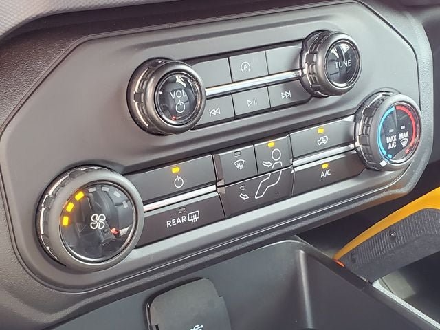 Used 2024 Ford Bronco Badlands AWD/4WD image 18