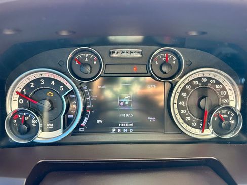 Used 2014 RAM 3500 Laramie image 13