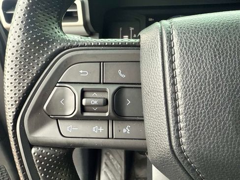 Used 2024 Toyota Tacoma SR5 image 28