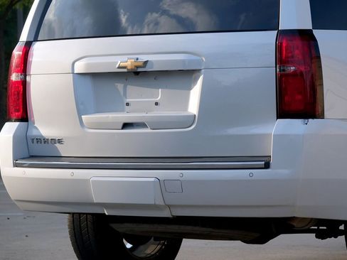 Used 2016 Chevrolet Tahoe LTZ image 34