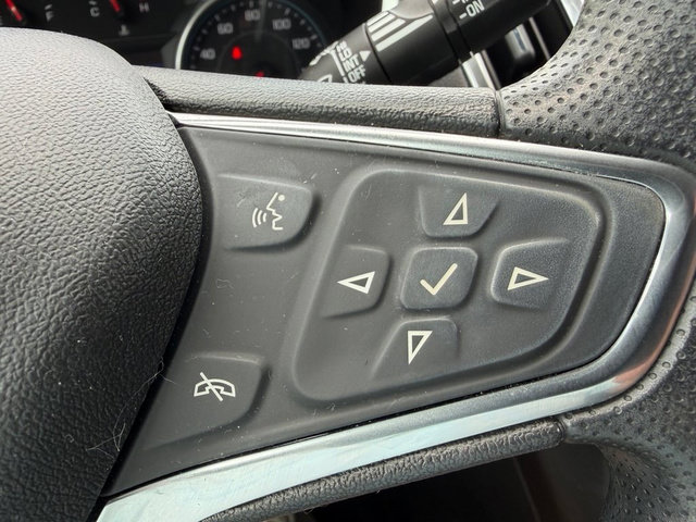 Used 2020 Chevrolet Equinox LT FWD image 13