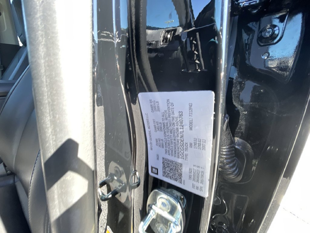 Certified 2020 Chevrolet Colorado Z71 w/ Z71 Midnight Edition RWD image 32
