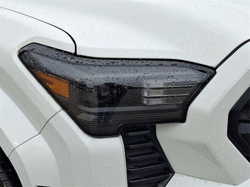 New 2026 Toyota Tacoma SR5 image 9