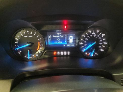 Used 2018 Ford Explorer FWD image 23