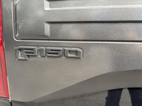 Used 2018 Ford F150 Raptor w/ Equipment Group 802A Luxury image 11