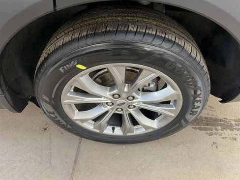 Certified 2024 Ford Explorer XLT w/ Equipment Group 202A image 14