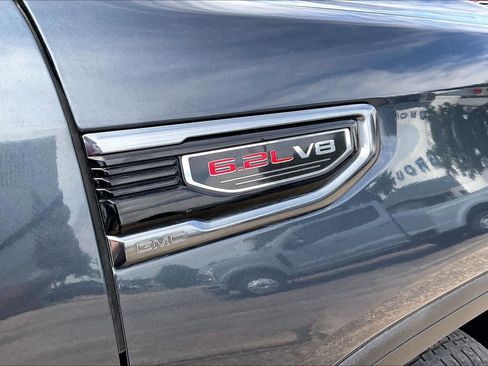 Used 2022 GMC Sierra 1500 AT4 w/ AT4 Premium Package AWD/4WD image 26