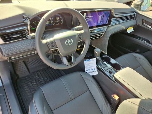 New 2026 Toyota Camry XLE image 12