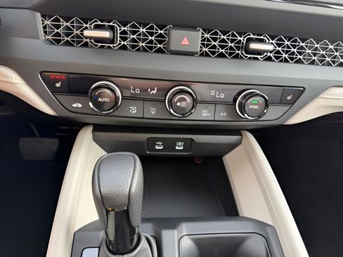 Used 2025 Honda Accord SE image 17