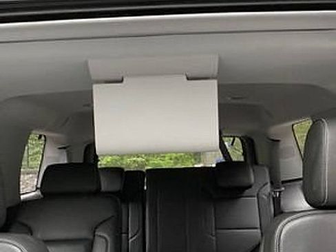 Used 2019 Chevrolet Tahoe LT AWD/4WD image 5