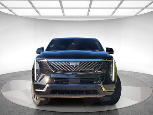 New 2025 Cadillac Escalade IQ Luxury 1 image 2