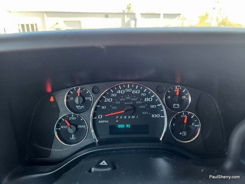 Used 2024 GMC Savana 2500 w/ Driver Convenience Package image 34