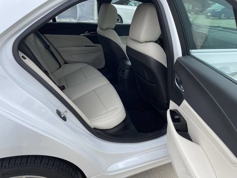 Used 2021 Cadillac CT4 Premium Luxury image 12