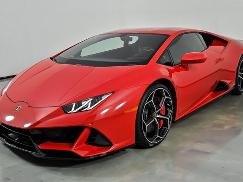 Used 2020 Lamborghini Huracan EVO AWD/4WD image 6