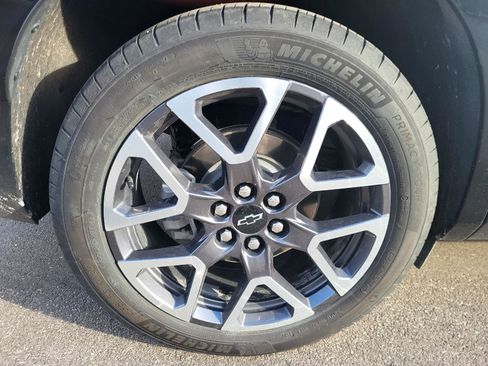 Certified 2025 Chevrolet Blazer RS w/ Enhanced Convenience Package image 13