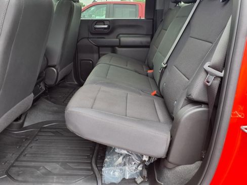 Used 2024 GMC Sierra 2500 Pro image 8