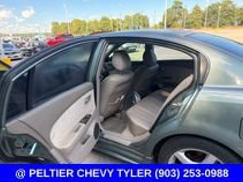 Used 2005 Nissan Altima 3.5 SE w/ (W01) Leather Sport Pkg FWD image 14