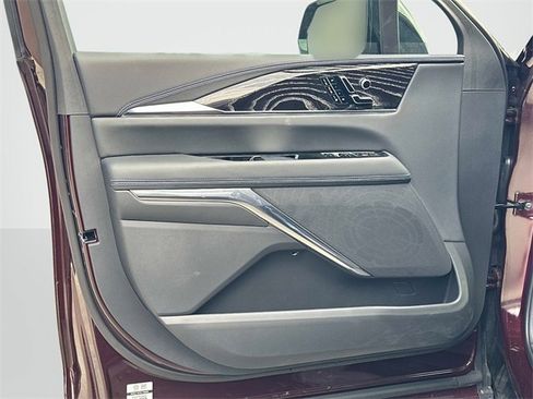 New 2026 Cadillac Escalade IQ Sport 1 w/ LPO, ONYX Package image 8