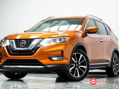 Used 2019 Nissan Rogue SL w/ Premium Package