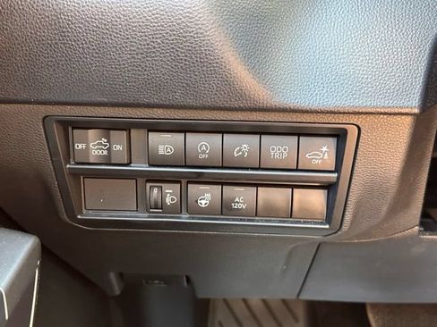 Used 2023 Toyota Tundra SR5 w/ SR5 Premium Package AWD/4WD image 20