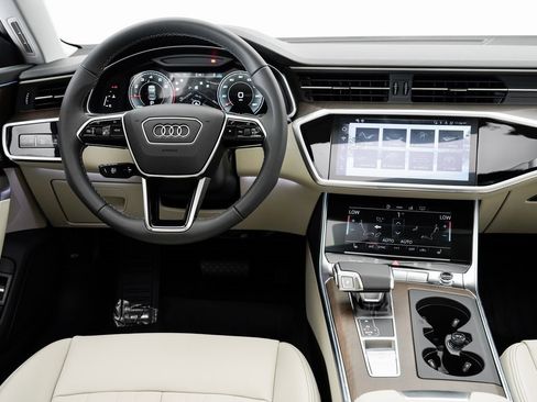 Used 2025 Audi A7 3.0T Premium image 15