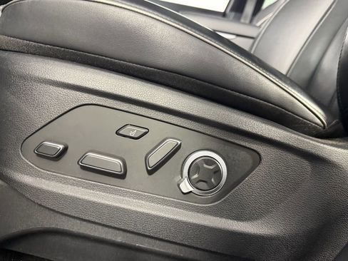 Used 2024 Hyundai Palisade Calligraphy image 24