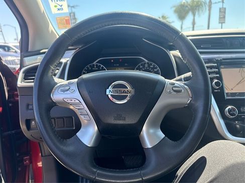 Used 2015 Nissan Murano SV image 35