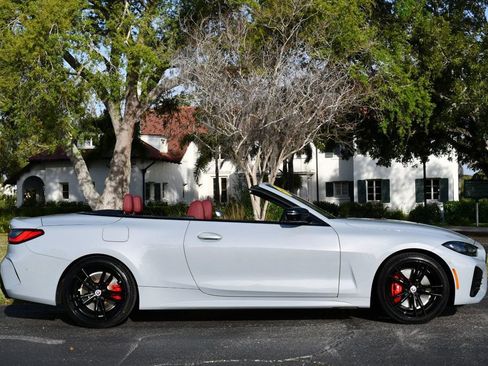 Used 2023 BMW M440i Convertible w/ Premium Package image 46