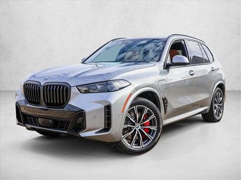 New 2026 BMW X5 xDrive50e image 1