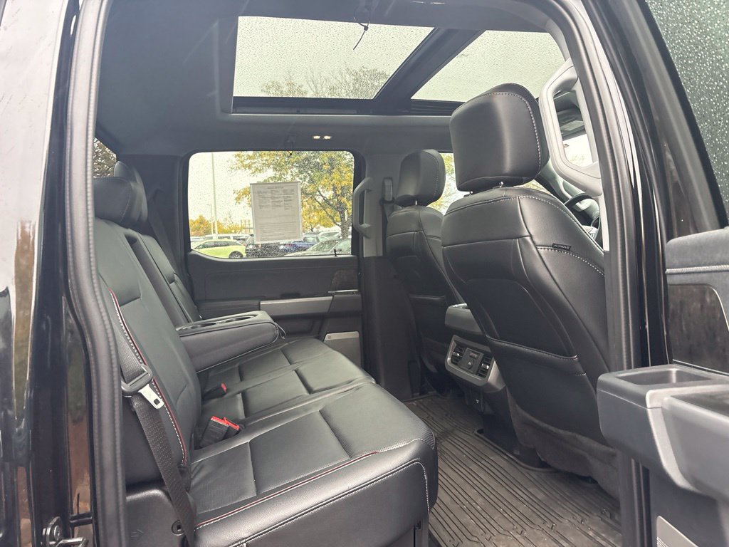 Used 2024 Ford F250 Lariat w/ Lariat Ultimate Package AWD/4WD image 23