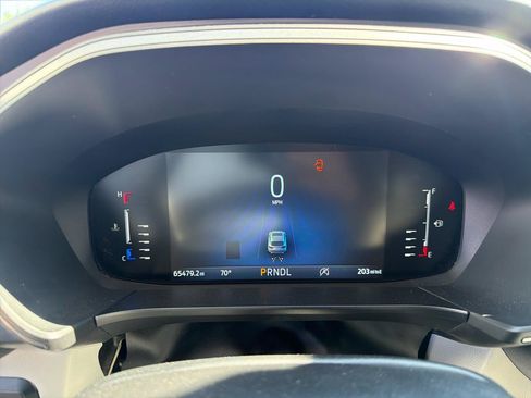Used 2023 Ford Escape Active w/ Tech Pack #1 AWD/4WD image 9
