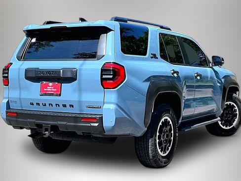 Used 2026 Toyota 4Runner TRD Off-Road Premium AWD/4WD image 5