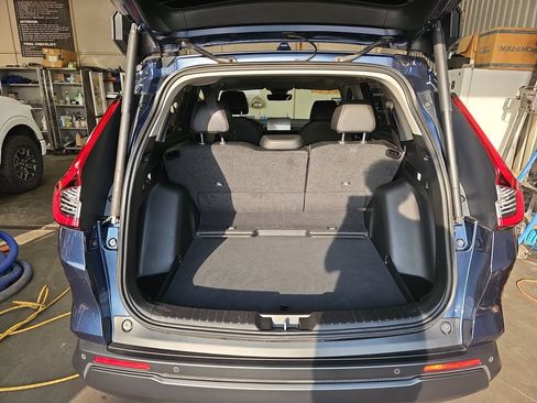 Used 2026 Honda CR-V EX-L image 12