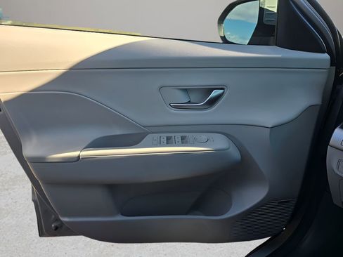 New 2026 Hyundai Kona Limited image 17